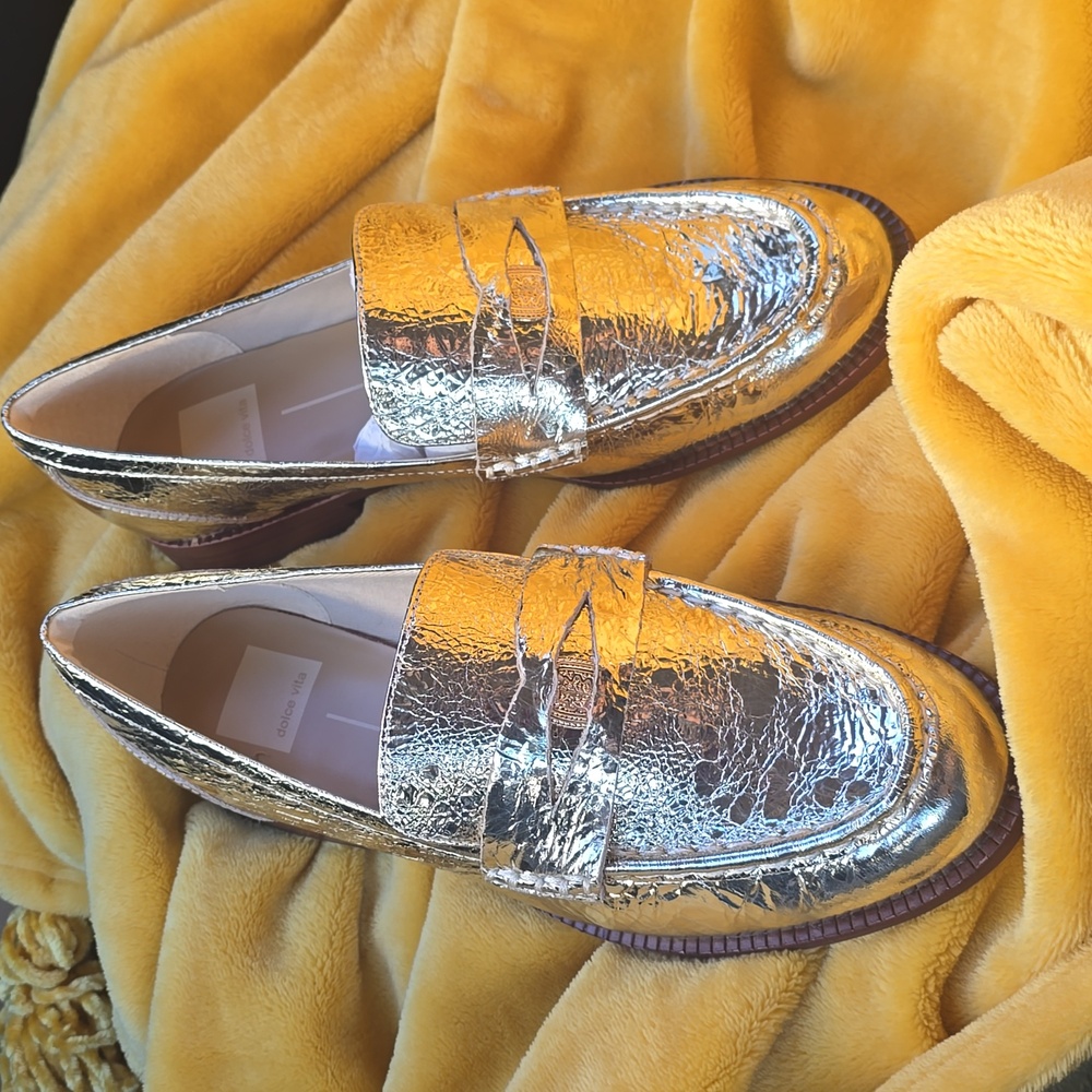 Dolce Vita Metallic Gold Loafers Size 9 1/2 Wide